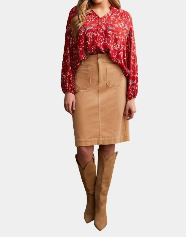 Jacquard Challis Button Up Blouse In Scarlet