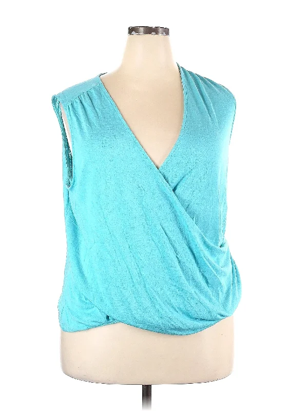 Sleeveless Blouse